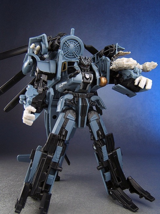 Illustration for article titled LEGO Decepticon Will LEGO Its Way Into Your Heart